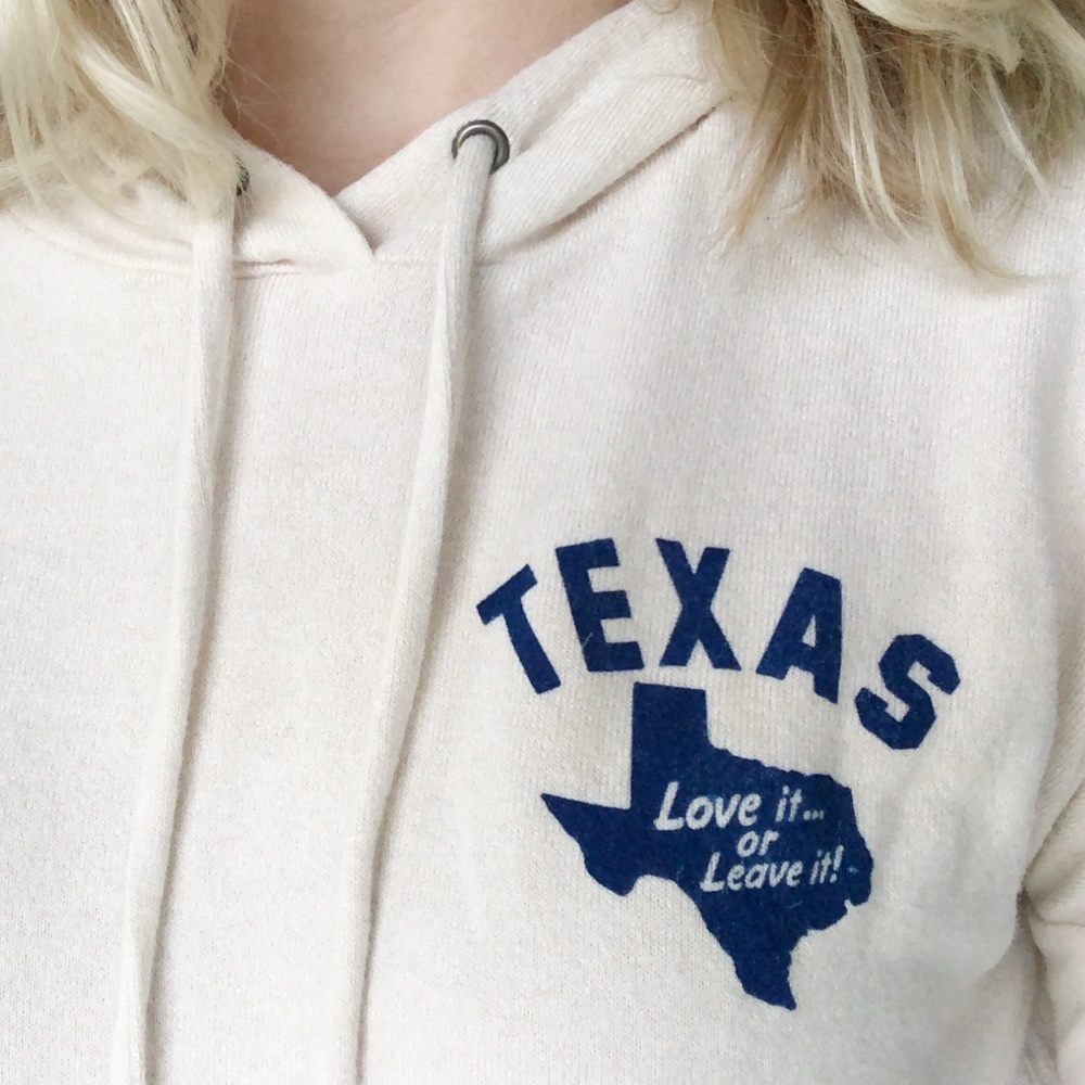 Texas: Love it or Leave it! NWOT‎ Tailgate Hoodie